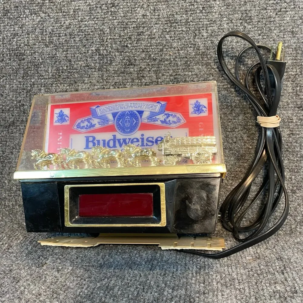 Vintage Budweiser King Beers Lighted Beer Sign Digital Clock Bar Register Decor